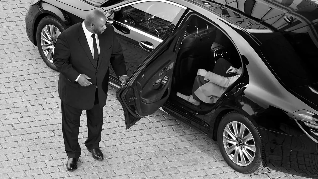Top-Rated Limo Service Oxford MS for Airport Transfers and Special Events