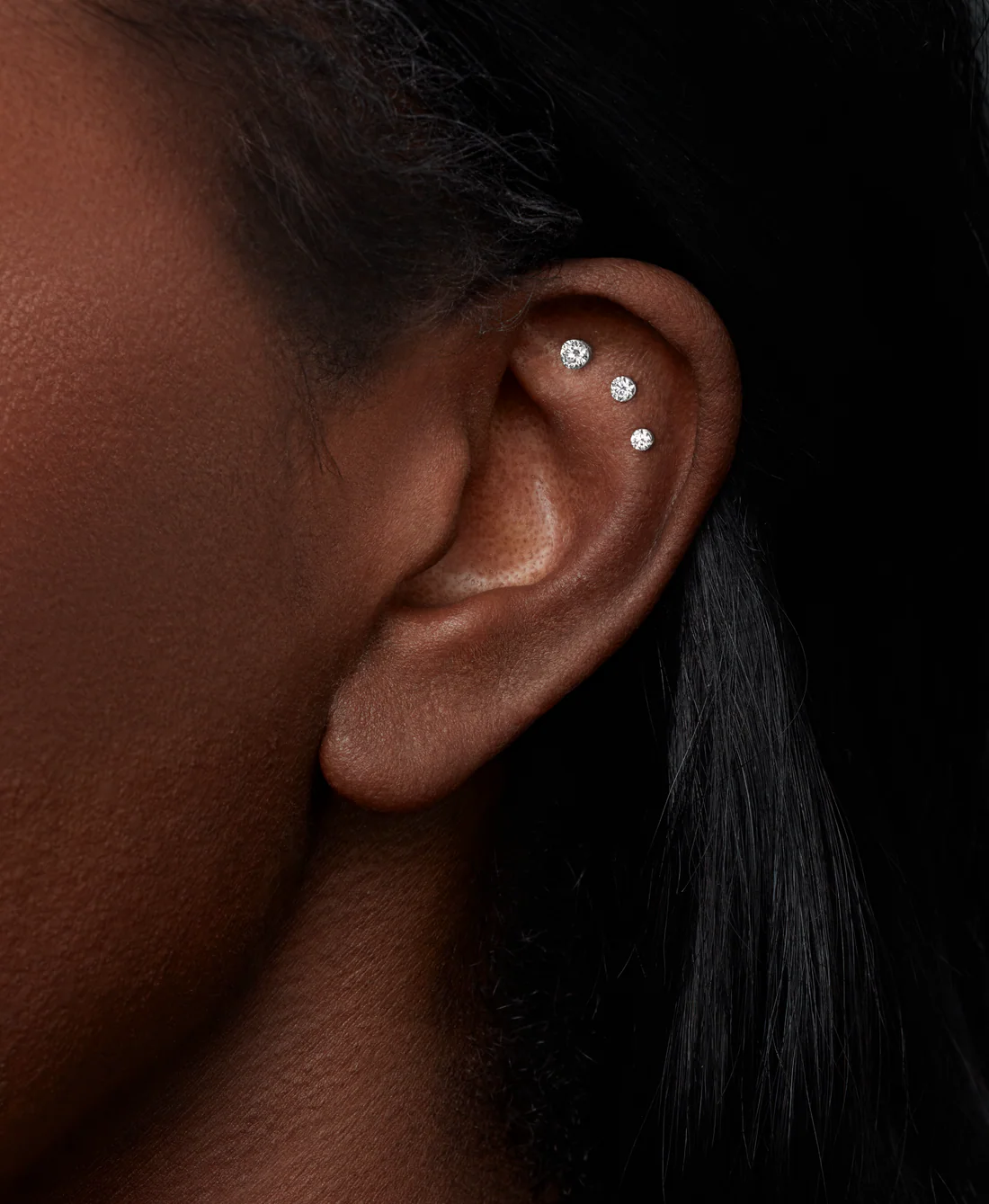 Gold Nose Stud with Diamond – Luxury & Elegance